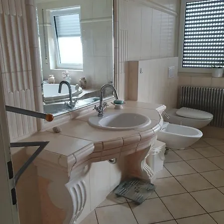 Ferienwohnung Διαμέρισμα Bellenberg